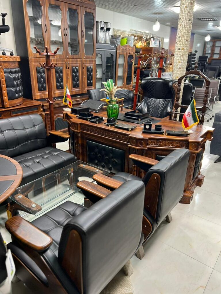 خریدار میز و صندلی اداری دست دوم